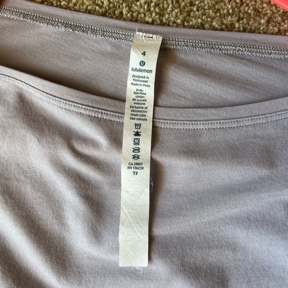 Long Sleeve Lululemon Top - Picture 4 of 4